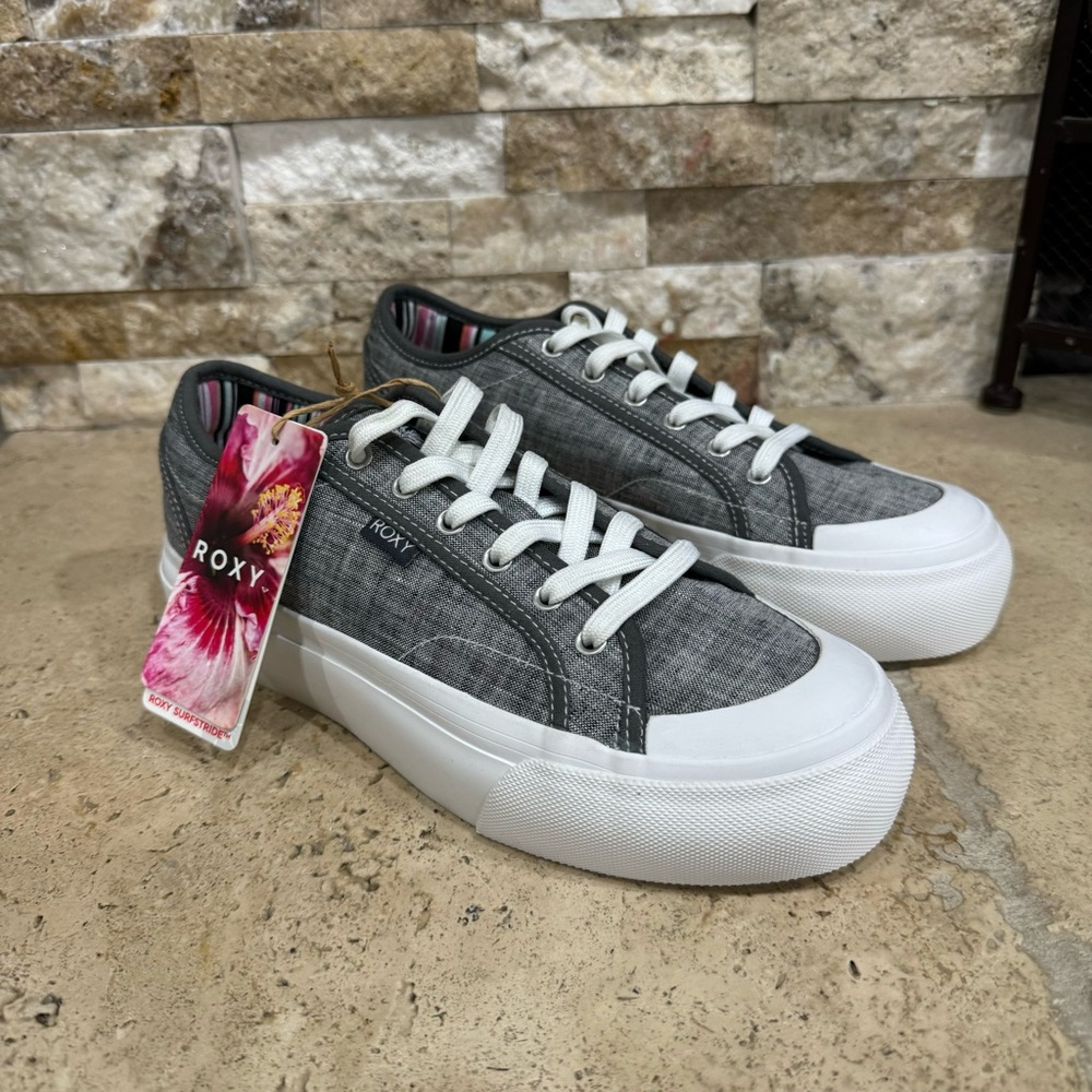 Roxy Cruizer Women's Platform Sneaker Shoes Dark Gray Canvas Shoes Size 8.5